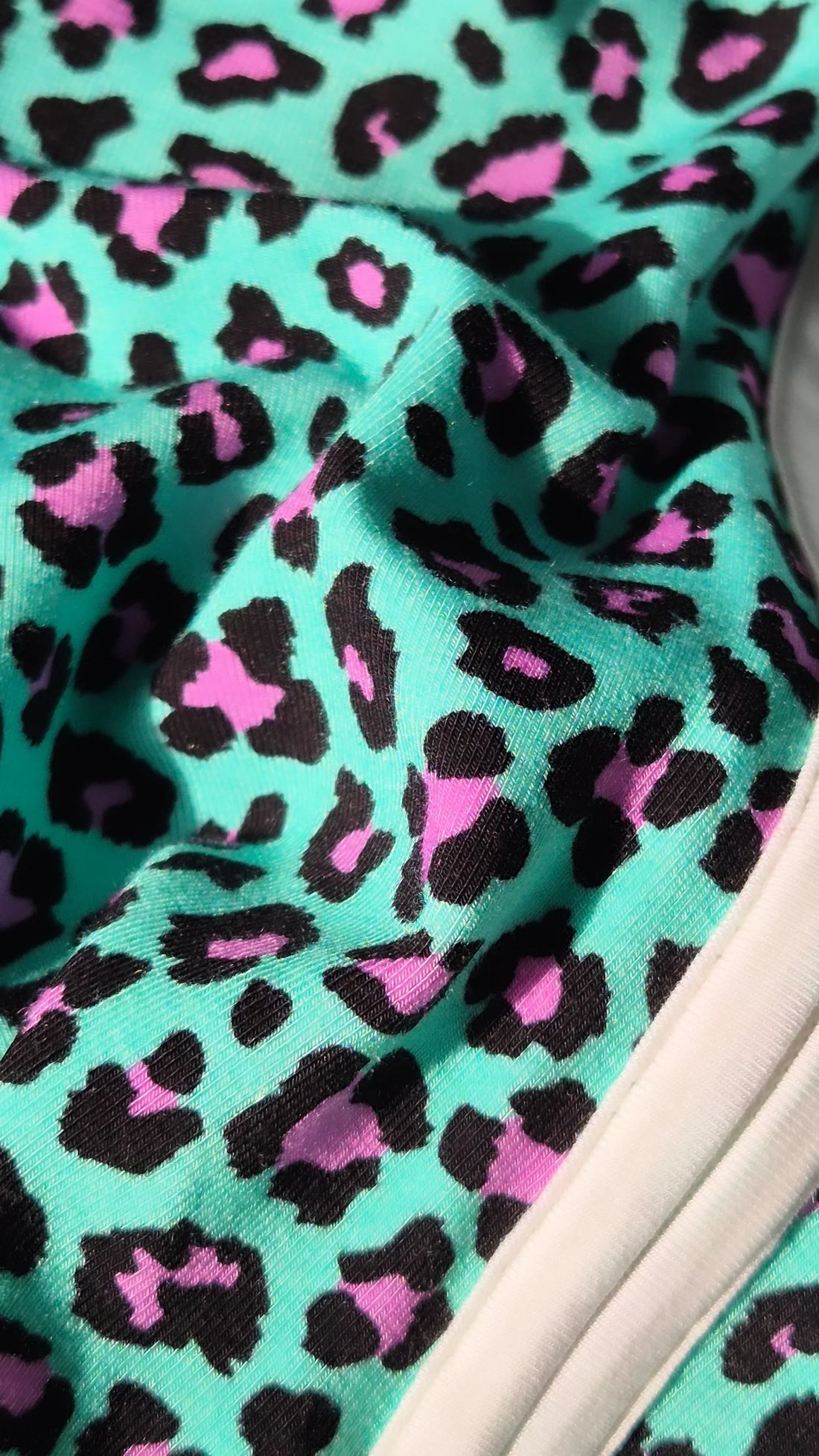 Gender Neutral Baby Clothes: Because Colour Has No Gender