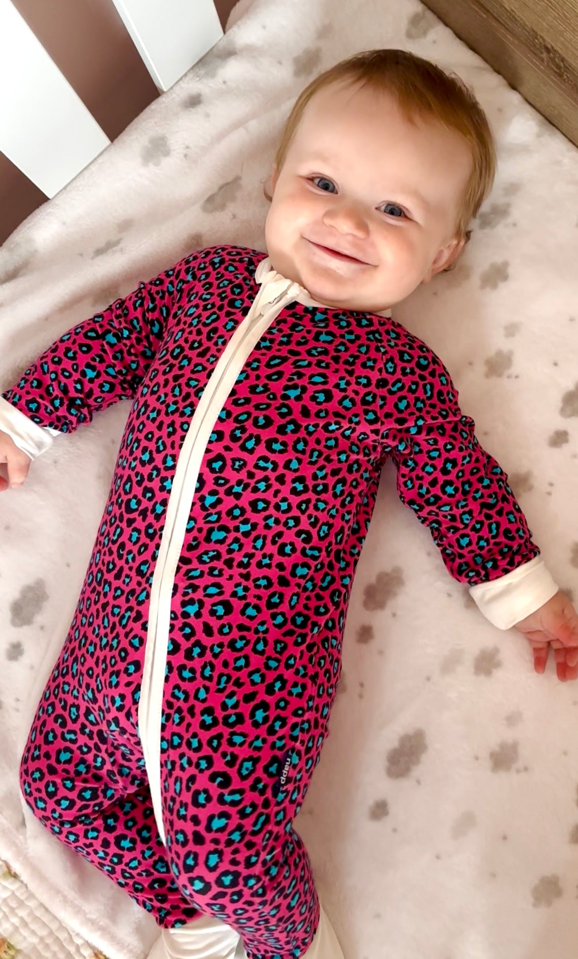 Bamboo zip sleepsuit in neon rose leopard